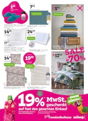 Bettdecke im mömax Prospekt in Nürnberg Aktueller mömax Prospekt mit Bettdecke, "SALE bis -70%", Seite 11