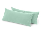 Aktuelles 2 Microfaser-Kopfkissenbezüge Angebot bei Tchibo im Supermarkt in Hannover ab 7,99 €