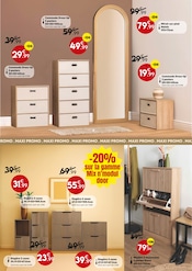 Chaussures Angebote im Prospekt "Meublez-vous de bonnes affaires" von Maxi Bazar Chaussures Angebote im Prospekt "Meublez-vous de bonnes affaires" von Maxi Bazar auf Seite 9