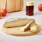 Saint Nectaire fermier A.O.P. Les Cantaliens - FROMAGERS CANTALIENS à 1,79 € dans le catalogue Carrefour
