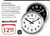 Aktuelles Funkwanduhr Kunststoffgehäuse Angebot bei GLOBUS in Halle (Saale) ab 12,99 €
