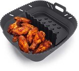 Silikon-Backform mit praktischer Trennwand Angebote von GOURMETmaxx bei Netto Marken-Discount Kaarst für 4,99 €