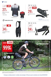 Vélo en promo dans le catalogue Intersport à la page 16
