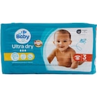 Couches Ultra Dry - CARREFOUR BABY en promo chez Carrefour Market Bezons à 6,49 €