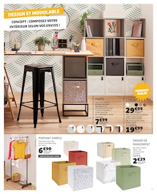Promo Chaise dans le catalogue Gifi du moment à la page 5