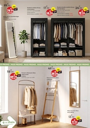 Prix et réduction Housse De Rangement dans le prospectus Maxi Bazar en cours Offre Housse De Rangement dans le catalogue Maxi Bazar du moment à la page 15