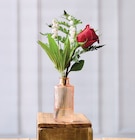 Composition Muguet 3 Brins + 1 Fleur en promo chez Super U Villeurbanne à 4,59 €