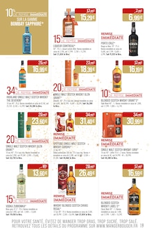 Promo Cointreau dans le catalogue Supermarchés Match du moment à la page 19