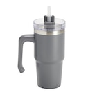 Promo Mug isotherme inox 550ml avec couvercle et paille Ø8,5xH28,5cm à 3,49 € dans le catalogue Gifi à Saint-Junien