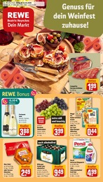 REWE Prospekt für Tönisvorst mit 32 Seiten REWE Prospekt für Tönisvorst: "Dein Markt", 32 Seiten, 12.10.2026 - 17.10.2026
