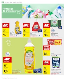 Offre Liquide Vaisselle dans le catalogue Carrefour du moment à la page 54