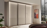 Schwebetürenschrank 3-türig im XXXLutz Prospekt Schwebetürenschrank 3-türig von Dieter Knoll Collection im aktuellen XXXLutz Prospekt für 1.799,00 €