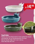 Raiffeisenmarkt - Vogeltränke Angebot im Prospekt Vogeltränke bei Raiffeisenmarkt im Prospekt "" für 14,99 €
