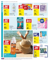 Offre Lingerie dans le catalogue Carrefour du moment à la page 74
