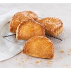 4 chaussons aux pommes en promo chez Carrefour 4 chaussons aux pommes dans le catalogue Carrefour
