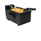 Friteuse semi-professionelle - TRISTAR en promo chez Carrefour Antibes à 29,99 €