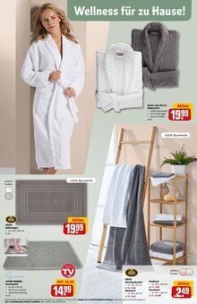 Bademantel im REWE Prospekt "Dein Markt" mit 34 Seiten (Braunschweig)