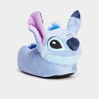 Chaussons aspect velours Stitch bleu fille dans le catalogue La Halle