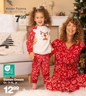 Kinder Pyjama oder Damen Onesie bei KiK im Kempten Prospekt für 7,99 €