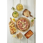 Pizza jambon speck gorgonzola mozzarella - MIX BUFFET en promo chez Carrefour Market Pizza jambon speck gorgonzola mozzarella - MIX BUFFET dans le catalogue Carrefour Market