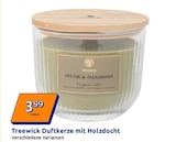 Duftkerze mit Holzdocht von Treewick im aktuellen Action Prospekt für 3,99 €