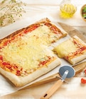 Intermarché Étaux - Promo Pizza 4 fromages Promo Pizza 4 fromages à 9,99 € dans le catalogue Intermarché à Étaux