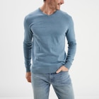 Pull jersey avec col en V gris homme en promo chez La Halle Pull jersey avec col en V gris homme dans le catalogue La Halle