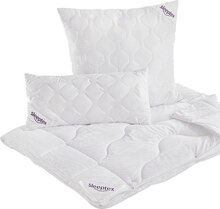 4-Jahreszeiten-Bett „Dallas“ oder Kopfkissen „Dallas“ bei XXXLutz Möbelhäuser in Germering 4-Jahreszeiten-Bett „Dallas“ oder Kopfkissen „Dallas“ im Angebot bei XXXLutz Möbelhäuser Germering für 19,99 €