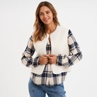 Gilet réversible polaire sans manches ecru femme en promo chez La Halle Gilet réversible polaire sans manches ecru femme dans le catalogue La Halle
