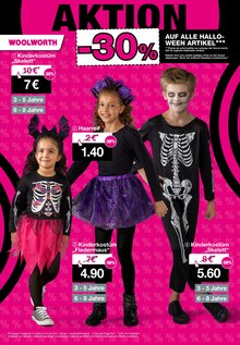 Faschingskostüme im Woolworth Prospekt "Aktuelle Angebote" mit 67 Seiten (Kassel)