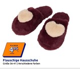 Flauschige Hausschuhe im Action Prospekt Flauschige Hausschuhe von im aktuellen Action Prospekt für 4,95 €
