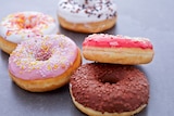 ASSORTIMENT DE DONUT'S - SANS MARQUE à 3,00 € dans le catalogue Auchan Hypermarché