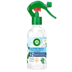 Spray d'intérieur - AIR WICK en promo chez Carrefour Spray d'intérieur - AIR WICK dans le catalogue Carrefour