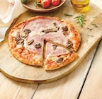 Pizza Jambon Supérieur Champignons Mozzarella en promo chez Intermarché Super Calais à 6,99 €