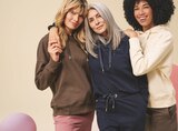 Damen Hoodie oder Jogpants Angebot in Oersdorf Damen Hoodie oder Jogpants im aktuellen Prospekt bei Ernstings family in Oersdorf