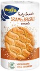 Tasty Snack Roasted Garlic & Sea Salt oder Delicate Rounds Angebote von Wasa bei REWE Stuttgart für 1,99 €