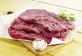 Viande bovine basse côte à griller en promo chez Casino Supermarchés Châtillon à 10,95 €
