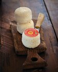AOP La Chèvre Dorée - Crottin de CROTTIN CHAVIGNOL en promo chez Intermarché Hyper Talence à 1,80 €