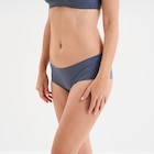 Shorty microfibre sans coutures bleu gris femme dans le catalogue La Halle