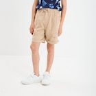 Short cargo regular coton sable garçon - La Halle Short cargo regular coton sable garçon à 15,99 € dans le catalogue La Halle