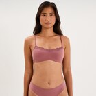 La Halle Verdun - Promo Soutien-gorge bandeau bretelles fines vieux rose femme Promo Soutien-gorge bandeau bretelles fines vieux rose femme à 15,99 € dans le catalogue La Halle à Verdun