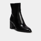 Bottines lisses talon bloc noir femme - La Halle à Boulogne-Billancourt Bottines lisses talon bloc noir femme en promo chez La Halle Boulogne-Billancourt à 39,99 €