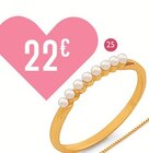 Bague en argent doré et perles synthétiques à 22,00 € dans le catalogue E.Leclerc