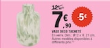 Promo Vase deco tacheté à 7,90 € dans le catalogue E.Leclerc à Vandœuvre-lès-Nancy