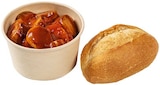 Currywurst mit Brötchen bei REWE im Prospekt "" für 3,50 €