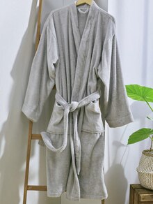 Peignoir adulte col Kimo FRINGES - Géant Casino à Boulogne-Billancourt Peignoir adulte col Kimo FRINGES en promo chez Géant Casino Boulogne-Billancourt à 29,00 €