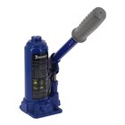Feu Vert Mende - Promo Cric hydraulique bouteille 3 tonnes michelin Promo Cric hydraulique bouteille 3 tonnes michelin à 23,99 € dans le catalogue Feu Vert à Mende