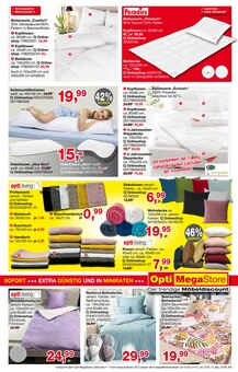 Kopfkissen im Opti-Wohnwelt Prospekt "Mega Relaxen" mit 14 Seiten (Bremerhaven)