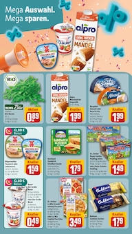 Brötchen im REWE Prospekt "Dein Markt" mit 32 Seiten (Köln)