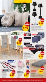 Bekleidung im Penny Prospekt in Dinslaken Aktueller Penny Prospekt mit Bekleidung, "Wer günstig will, muss Penny.", Seite 22